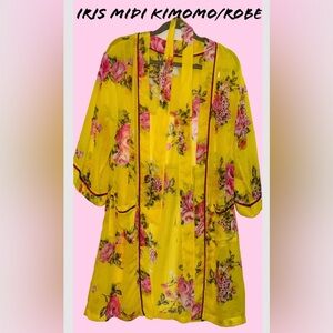 🌺🌸Floral Yellow Kimono Robe by IRIS🌸🌺